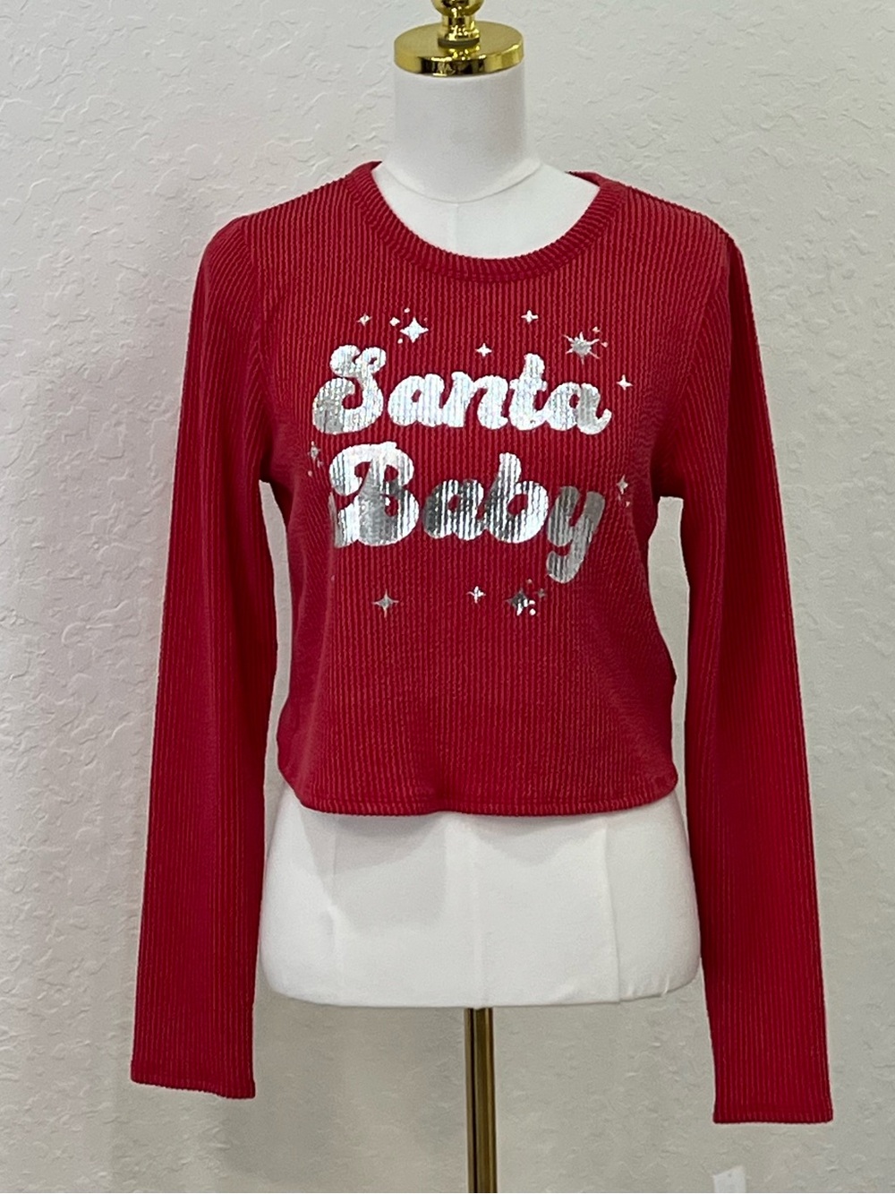 Moa Moa Red Long-Sleeve 'Santa Baby' Holiday Top Crop